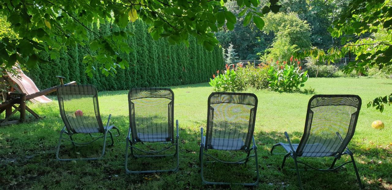Hotel Fertodi Kuria Vendeghaz Zewnętrze zdjęcie