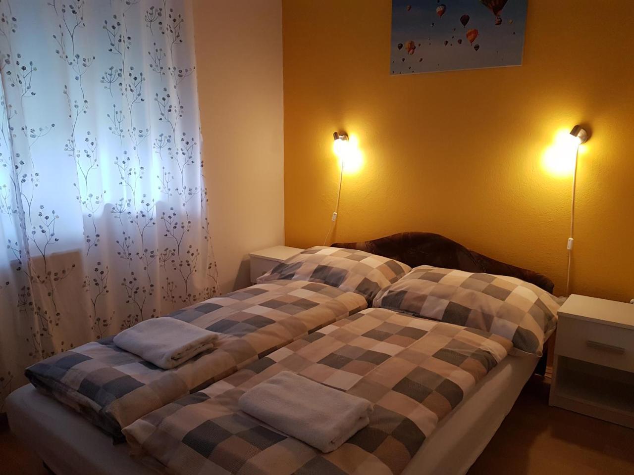 Hotel Fertodi Kuria Vendeghaz Zewnętrze zdjęcie